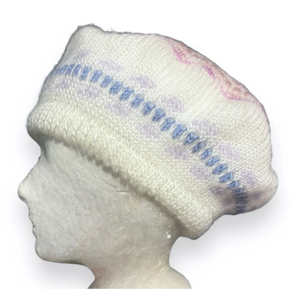 WARM COUNTRY Pastel Knit Multicolored Beret